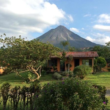 Готель Cabinas Los Guayabos La Fortuna Екстер'єр фото